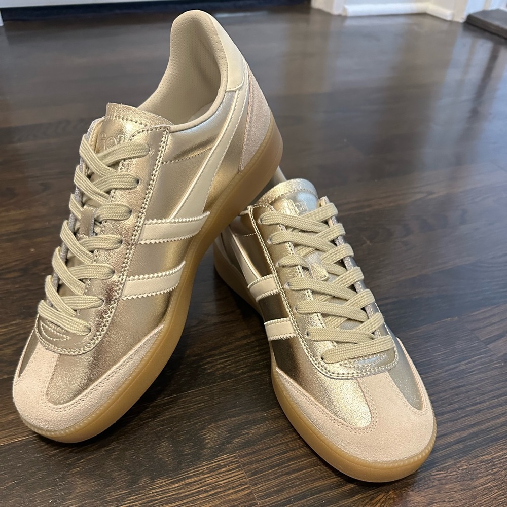Gola Cream and White Women's Sneakers - Picture 5 of 10